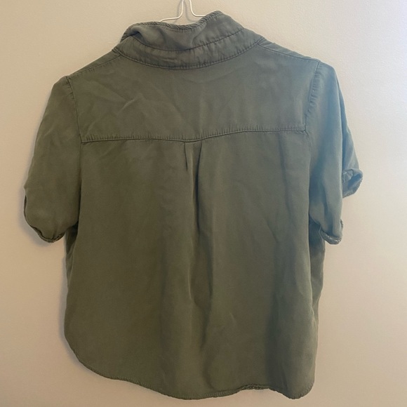 Army green button down shirt - Picture 3 of 5